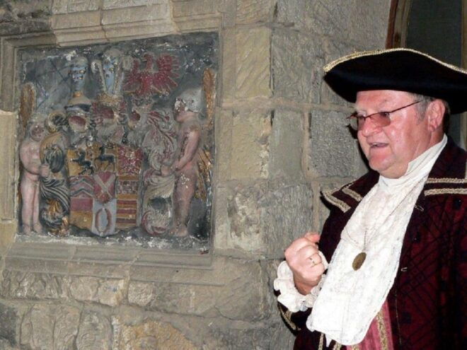 Quedlinburg: Historical Old Town Evening Walking Tour - Duration