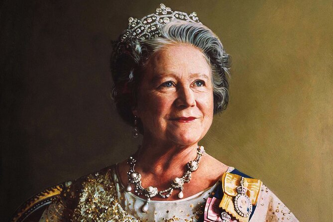 Queen Elizabeth II Private Walking Tour of London - Directions