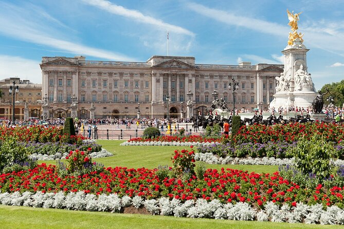 Queen Elizabeth II: Royal Life Walking Tour - Additional Information