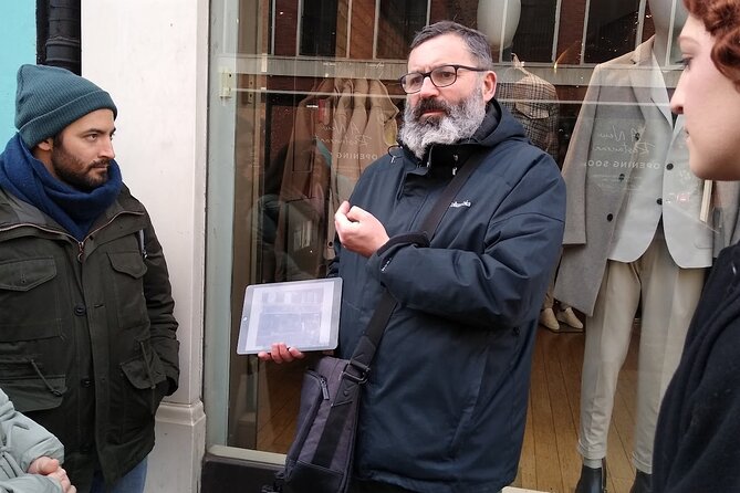 Queen Highlights Walking Tour of London - Common Questions