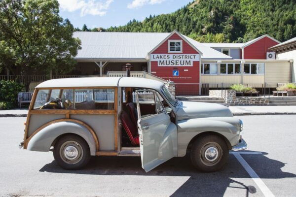 Queenstown: Arrowtown and Gibbston Half-Day Scenic Tour - Common Questions