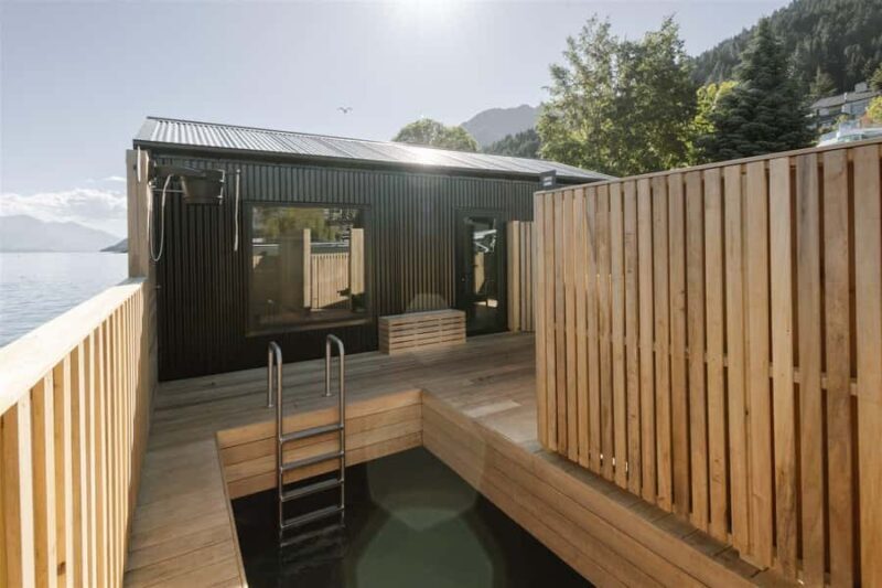 Queenstown: Floating Sauna Experience on Lake Whakatipu - Good To Know