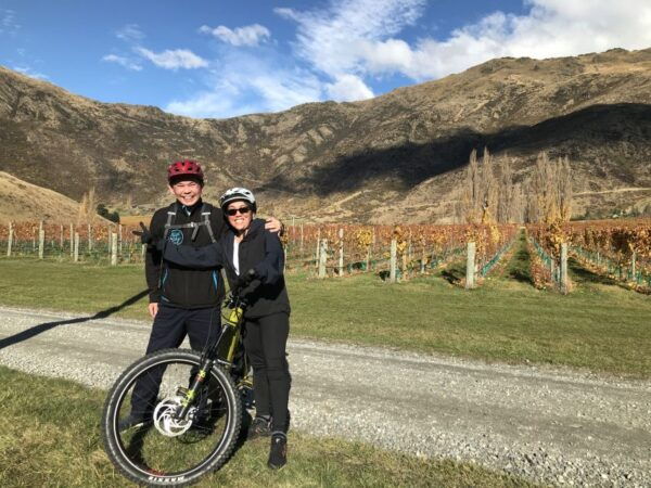 Queenstown: Guided E-Bike Tour With Winery Visits & Tastings - Customer Reviews