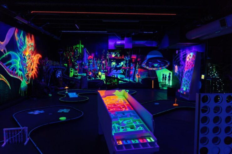Queenstown: Indoor Putt 'n' Glow Mini Golf - Activity Details