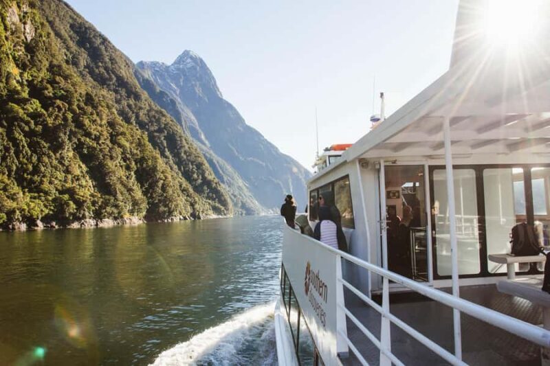 Queenstown: Milford Sound Flight and Cruise - FAQs