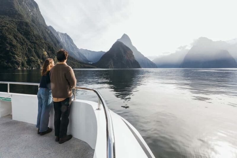 Queenstown: Milford Sound Flight and Cruise - An In-Depth Look at the Experience