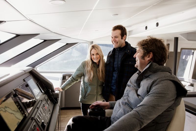 Queenstown Milford Sound Full-Day Nature Cruise - What to pack for a changeable Fiordland day
