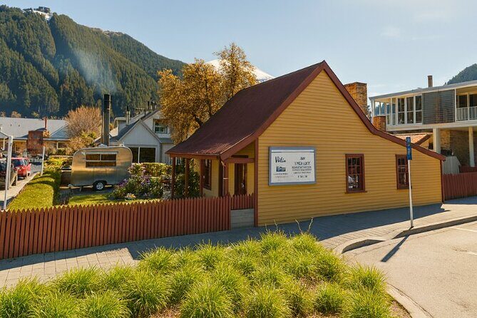 Queenstown Self Guided Walking Tour with an APP - An In-Depth Review of the Queenstown Self-Guided Walking Tour