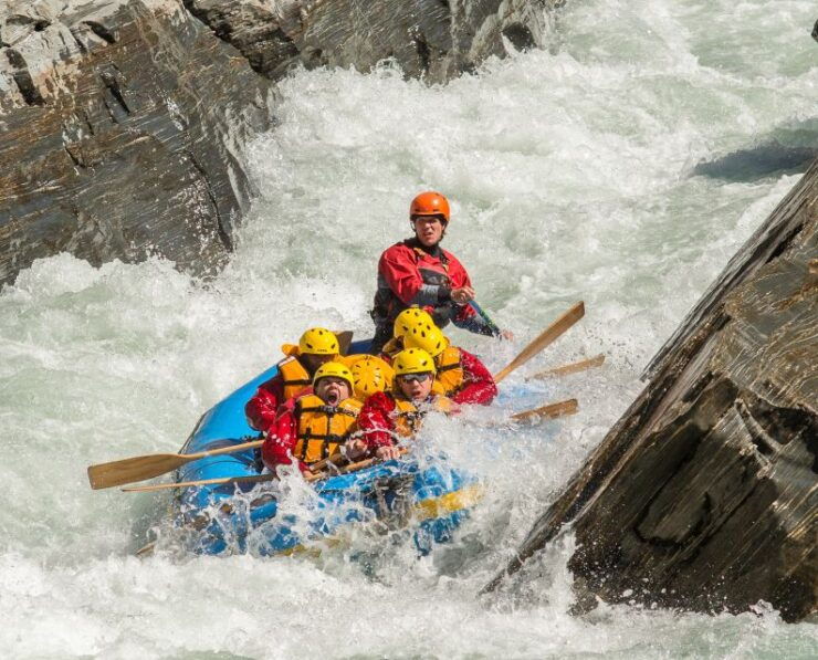 Queenstown: Shotover River Whitewater Rafting Trip - Experience