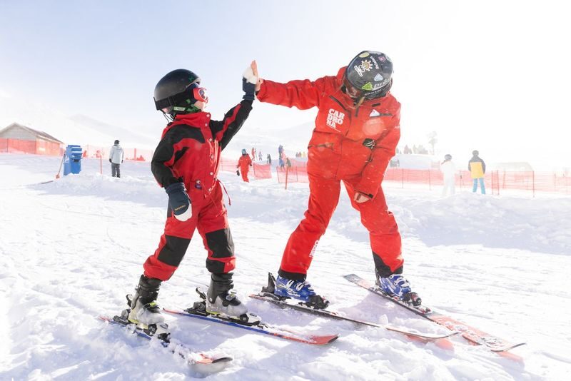 Queenstown Ski or Snowboard Beginners Packages at Cardrona - Your first morning, from fitting boots to finding the orange flag