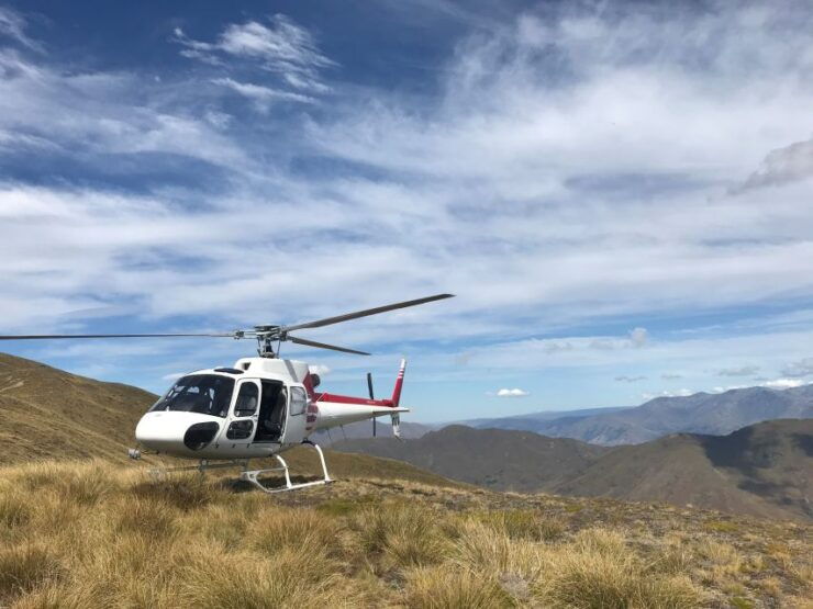 Queenstown & Skippers Canyon: Middle Earth Helicopter Tour - Tour Details and Highlights
