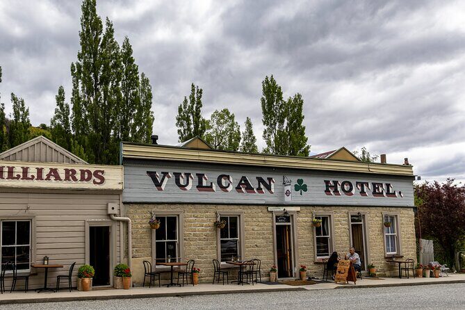 Queenstown to Dunedin with Taieri Gorge Train One-Way Tour - FAQs