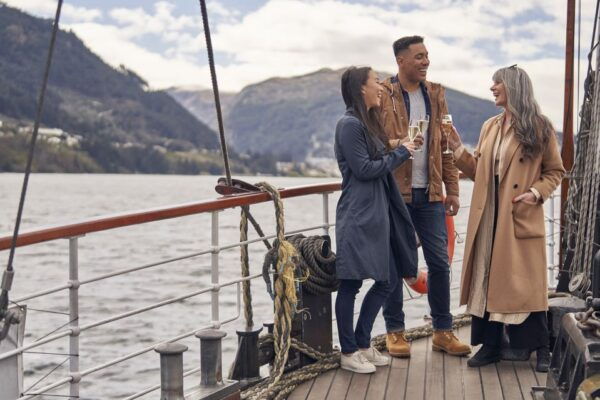 Queenstown: TSS Earnslaw Cruise of Lake Whakatipu - Common Questions
