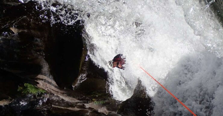 Queralbs: Barranco De Núria Canyoning Tour - Booking and Cancellation Policies