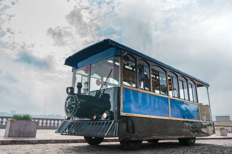 Querétaro: Tranvia Classic Trolley Car Guided Tour - The Two Routes: A Choice of Perspectives