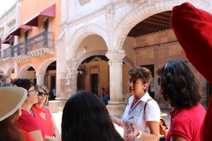 Querétaro: Walking Tour of the Historic Center - West - Plaza De Armas Visit