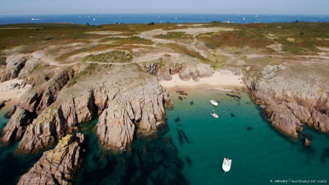 Quiberon: Ferry Ticket To/From Houat Island - Outdoor Activities on Houat