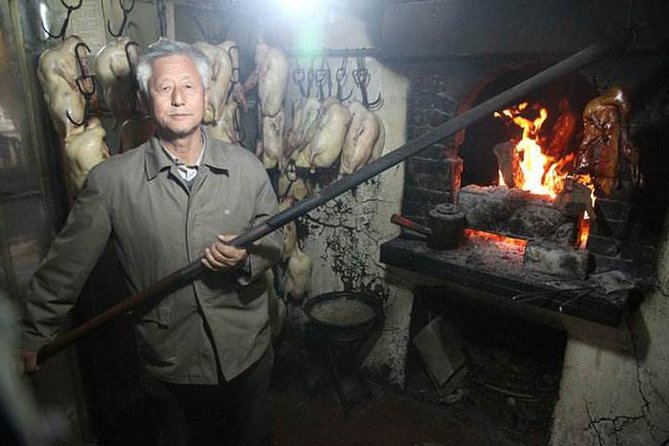 Quiet Huotong Tour Enjoy Delicious Peking Duck in Hutong & Tea-Tasting in Hutong - Pricing and Booking