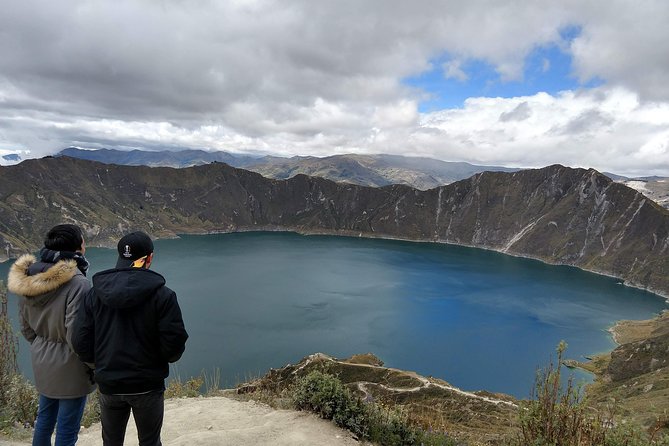 Quilotoa Crater Lake Private Day Tour: Trekking, Market, Art and Llamas - Inclusions and Exclusions