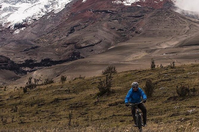 Quito Small-Group 3-Day Andes Mountain Bike and Hike Tour - Group Size and Dynamics