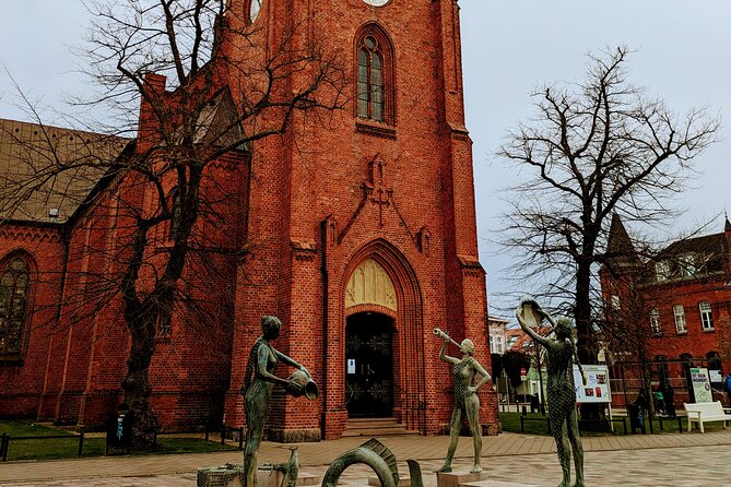Quiz and Fall in Love in Rostock Warnemünde - Cancellation Policy