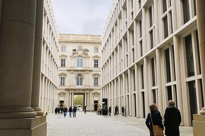 Quiz and Fall in Love on the Museum Island in Berlin - Good To Know