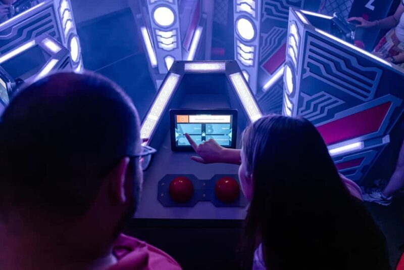 QuizBoxing: Interactive TV show style quiz game experience - The Game Structure