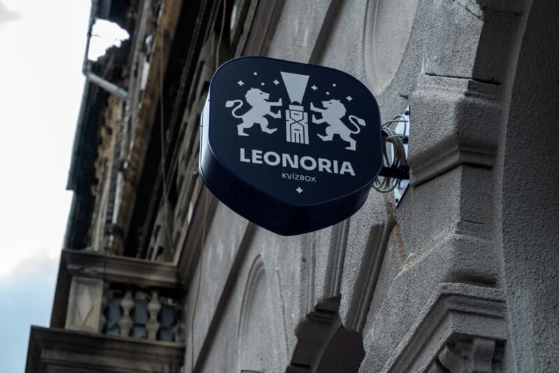 QuizBoxing: Interactive TV show style quiz game experience - Who Will Love This?