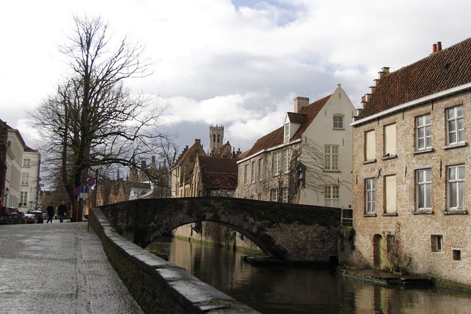QuizQuest: A Trivia Tour of Bruges (Private Tour) - Private Tour With Red Umbrella Guide