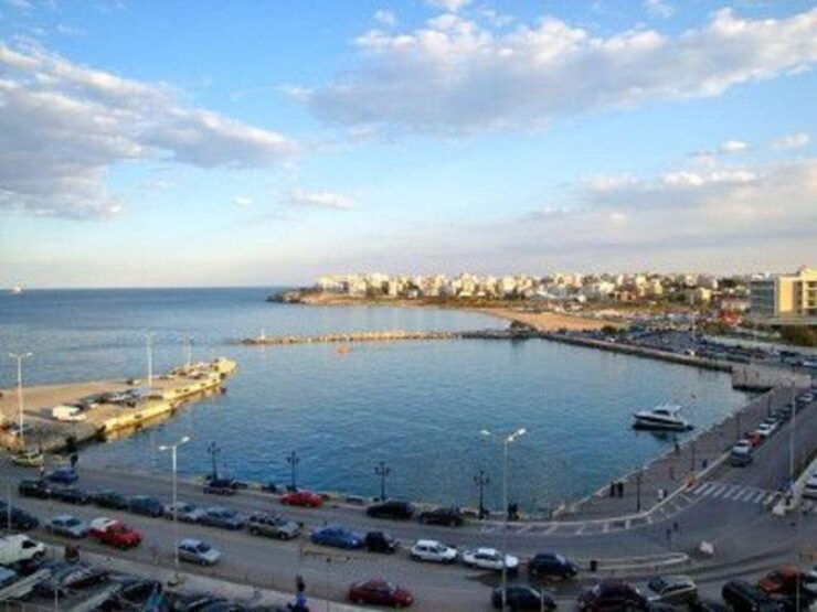 Rafina Port: Private VIP Minibus Transfer to Athens Airport - Vehicle and Service Features