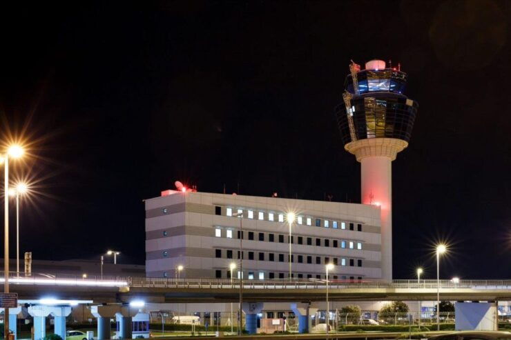 Rafina Port to Athens Airport Easy Transfer Van and Minibus - Vehicle and Driver Information