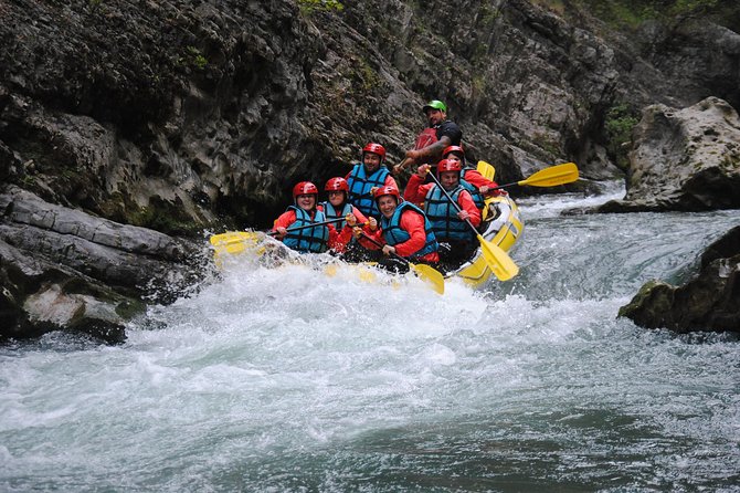Rafting Canyon - Inclusions