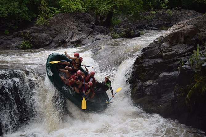 Rafting Class III and IV in Tenorio RIVer From Playa Hermosa - Tour Overview
