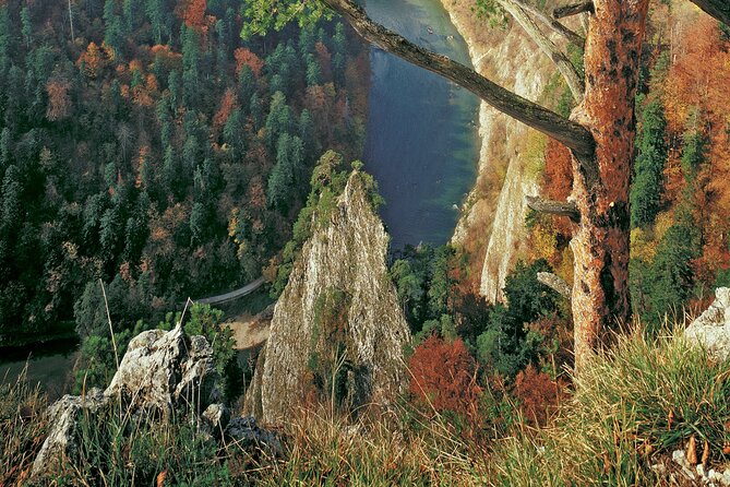 Rafting Experience in Dunajec River Gorge From Krakow - Attire and Accessibility