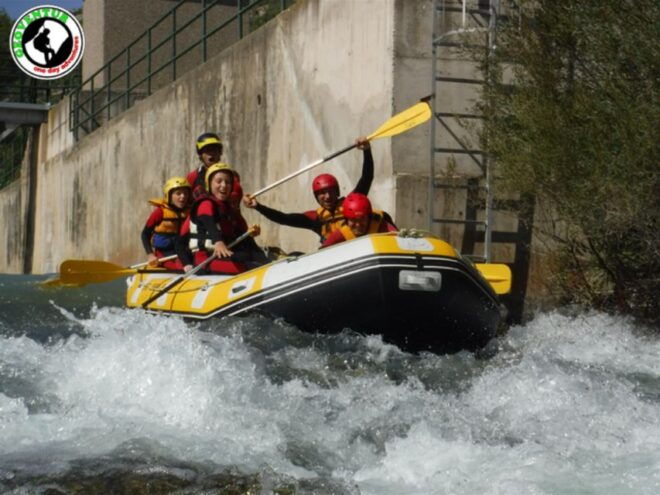 Rafting in Castellote, Teruel. - The Sum Up