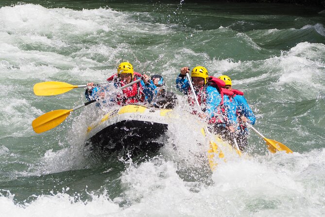 Rafting in Llavorsi-Sort Rapids in Catalonia - Rafting Trip Details