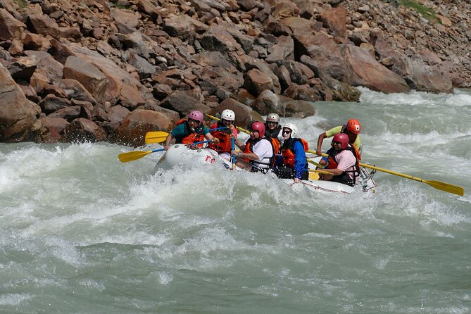 Rafting in Rishikesh- 16km - Rafting Experience Highlights