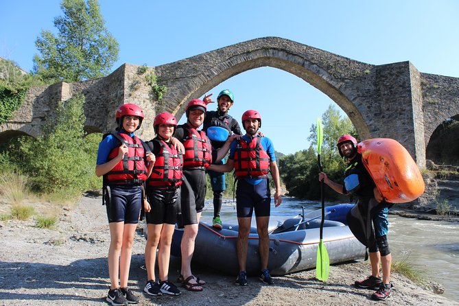 Rafting in the Pyrenees - Expert Guides for a Safe Adventure
