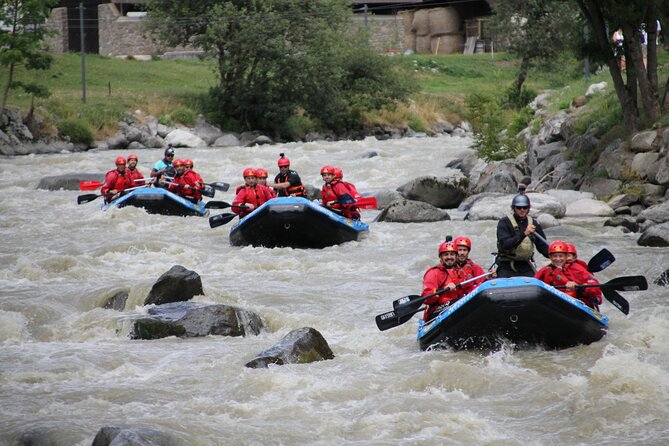 Rafting Power in the Noce Stream in Ossana - Assistance and Support