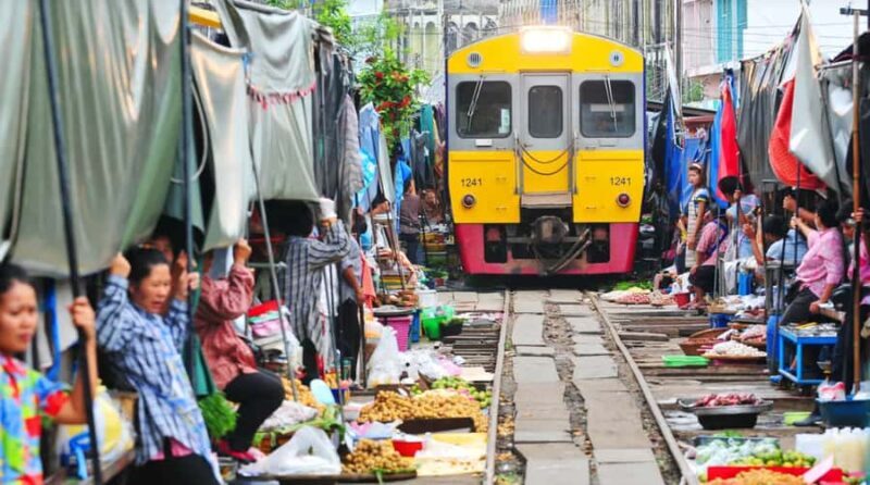 Railway Market to Floating Market & Boat Ride from Bangkok - Good To Know