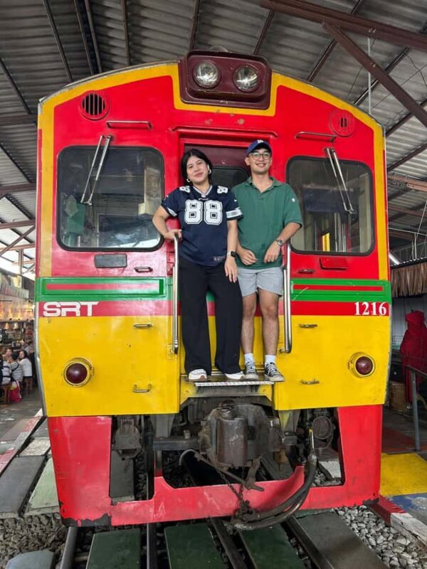 Railway Market to Floating Market & Boat Ride from Bangkok - FAQ