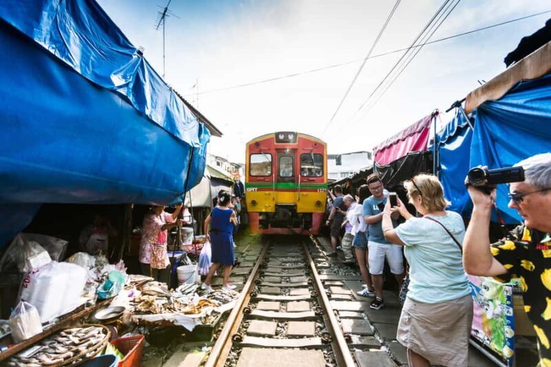 Railway Market to Floating Market & Boat Ride from Bangkok - Good To Know
