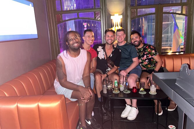 Rainbow Bar Stroll: Sashay Through Amsterdam - Vibrant Atmosphere and Fun Activities