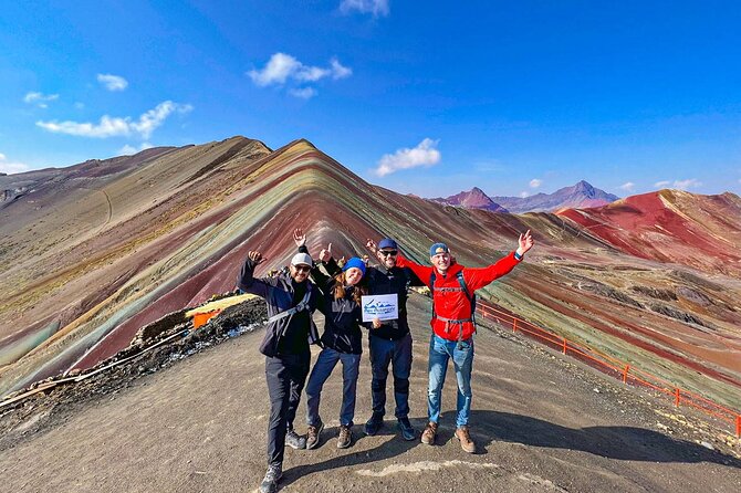 Rainbow Mountain and Red Valley One Day Hike Private Tour - Itinerary Details