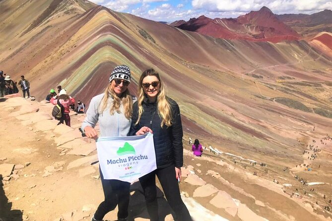 Rainbow Mountain & Red Valley Private Full Day Trek - What to Bring