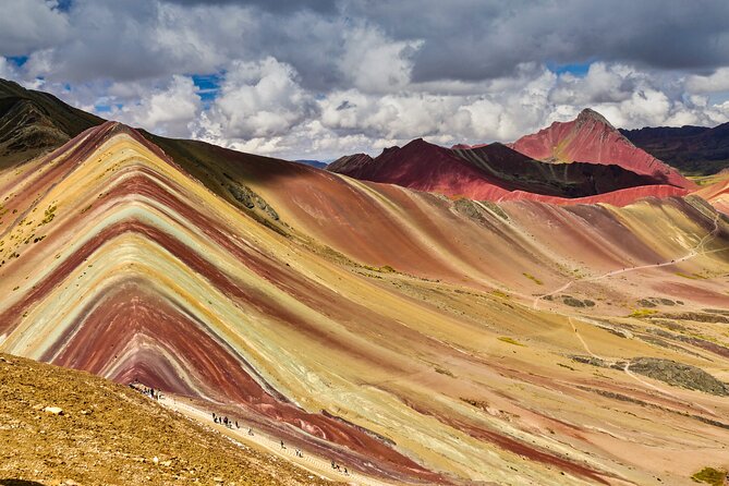 Rainbow Mountain & Red Valley Private Full Day Trek - Good To Know