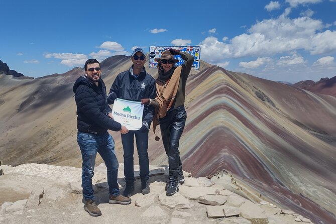 Rainbow Mountain & Red Valley Private Full Day Trek - Trip Overview