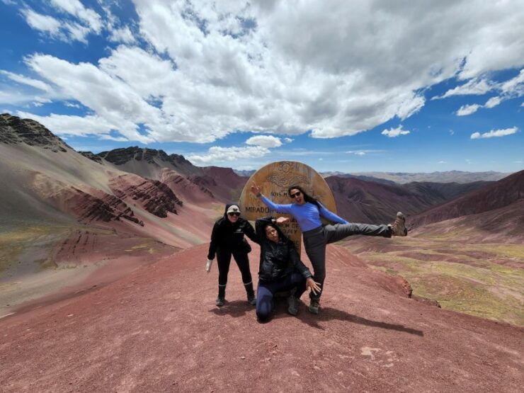 Rainbow Mountain Tour and Optional Visit to the Red Valley - Tour Duration and Availability