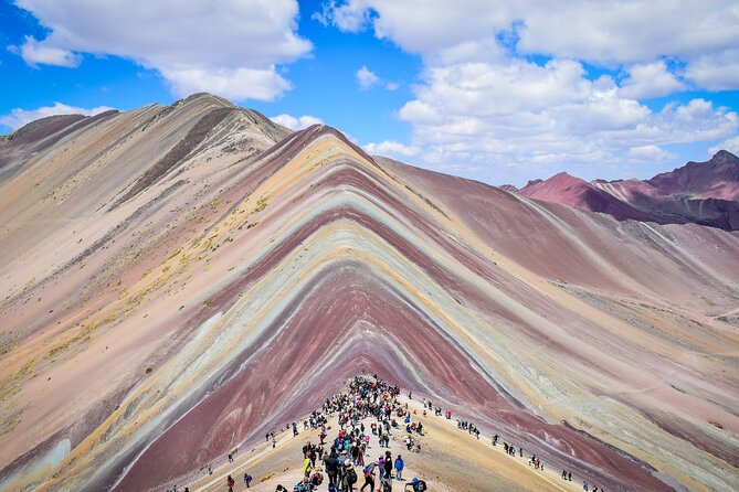 Rainbow Mountain Tour From Cusco - Group Tour - Overview and Location