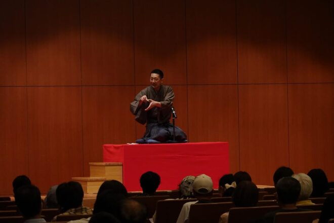 Rakugo Comedy Show, Daikagura and Magic Show at Kanda TOKYO - Highlights of the Experience